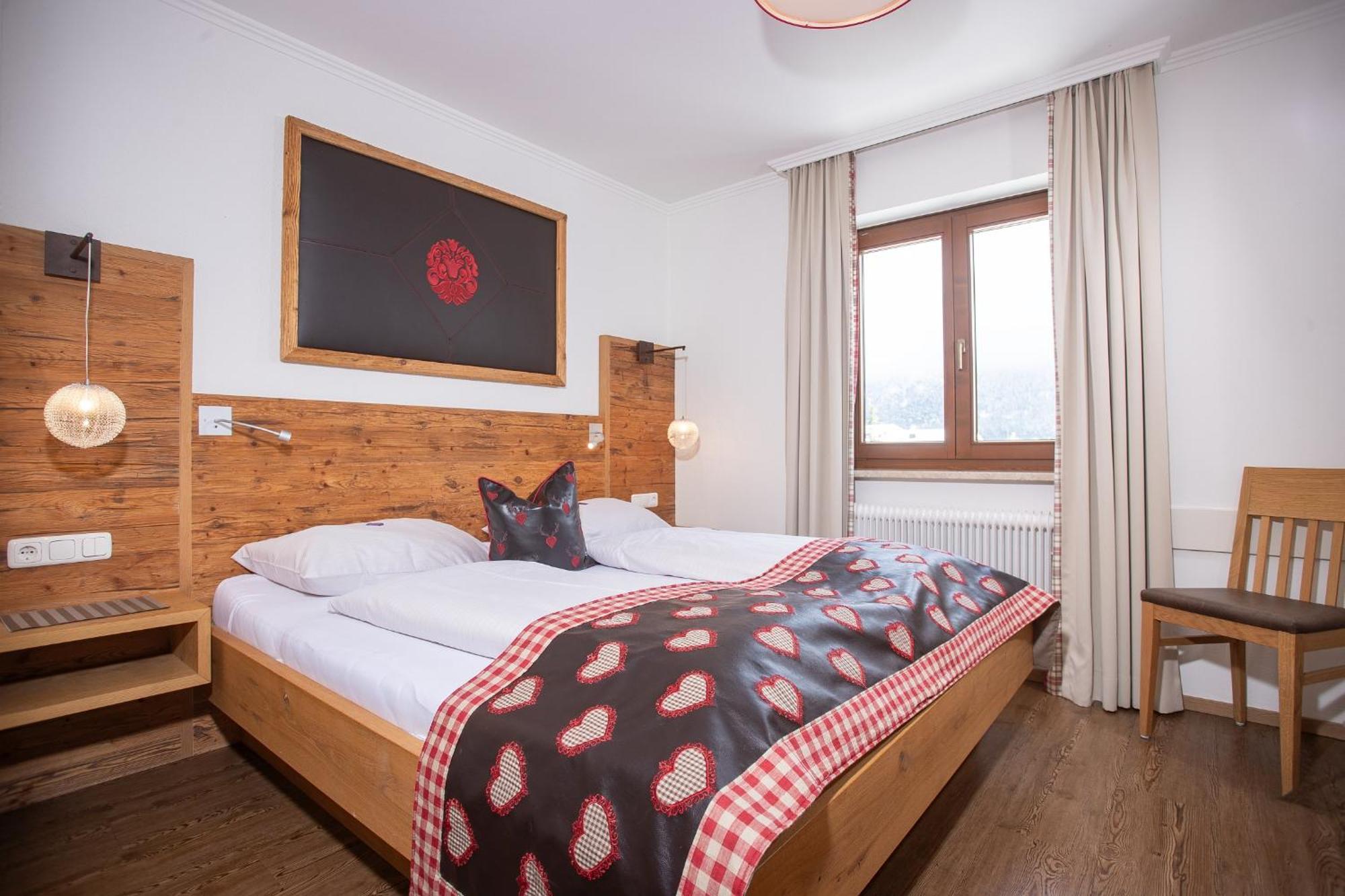 Alpenherz Ferienwohnungen Pertisau Extérieur photo